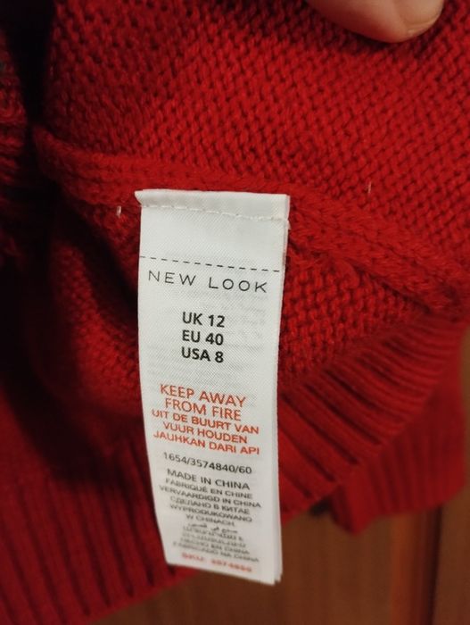 Светр новорічний розмір 12 (М)