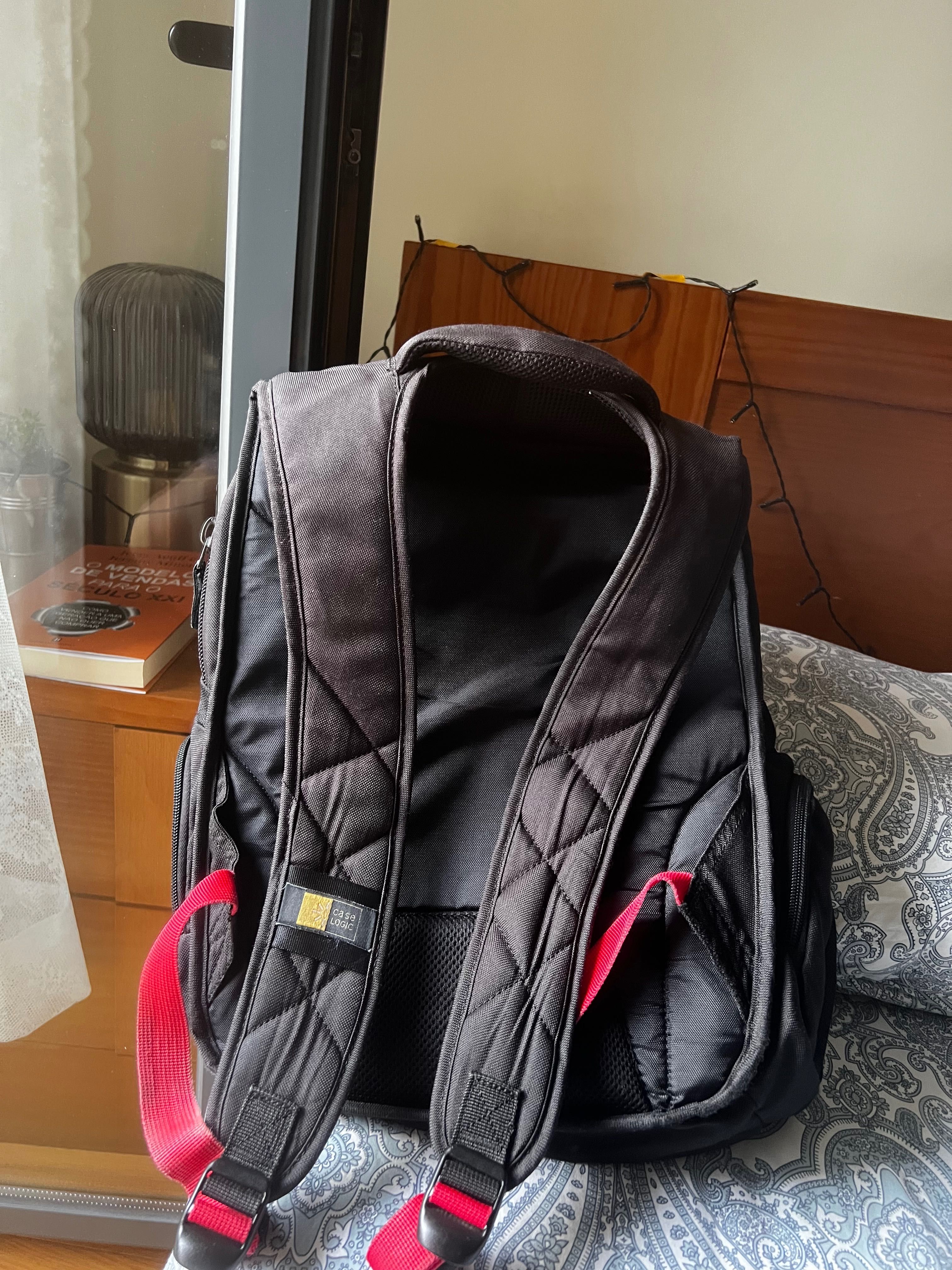 Mochila case Logic para computador portátil 16 polegadas