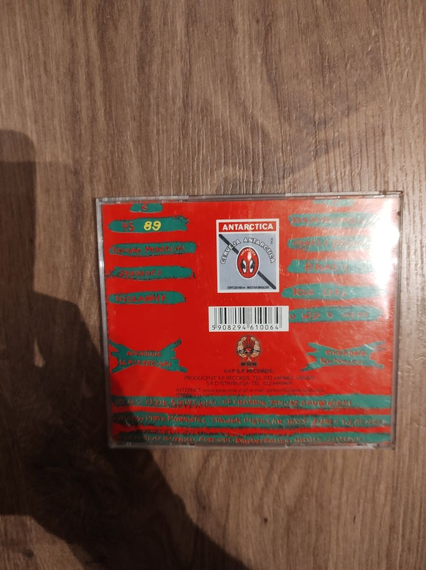 Kult - 45  89 CD