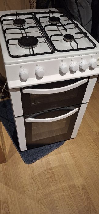 Kuchenka gazowa z grillem!