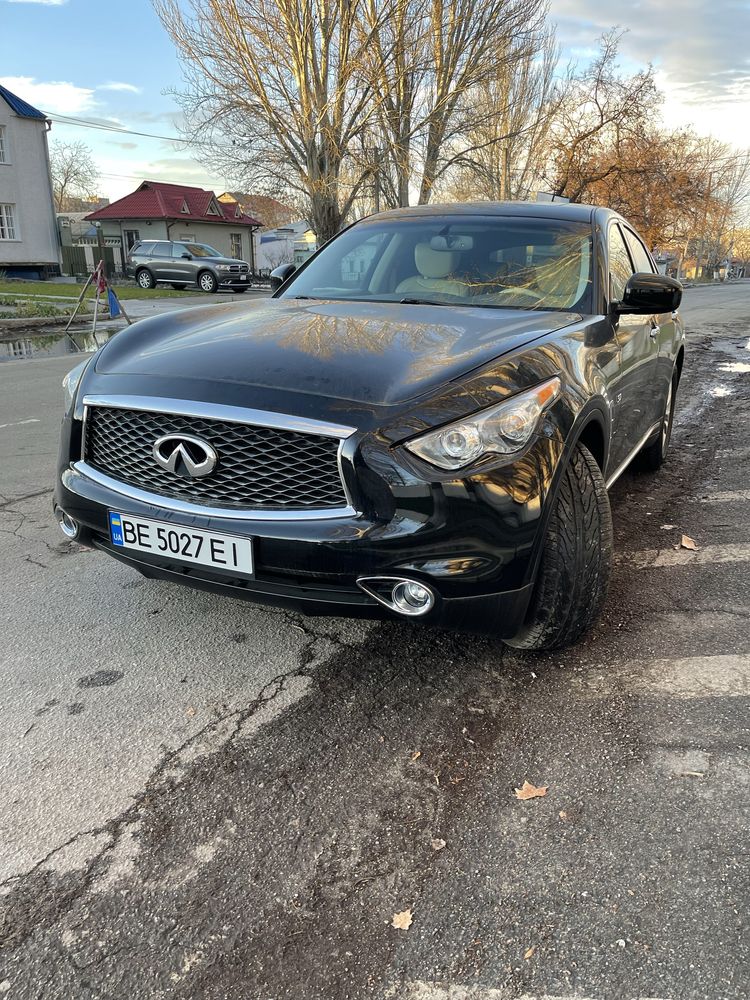 Найліпший з своїх авто Infiniti qx70