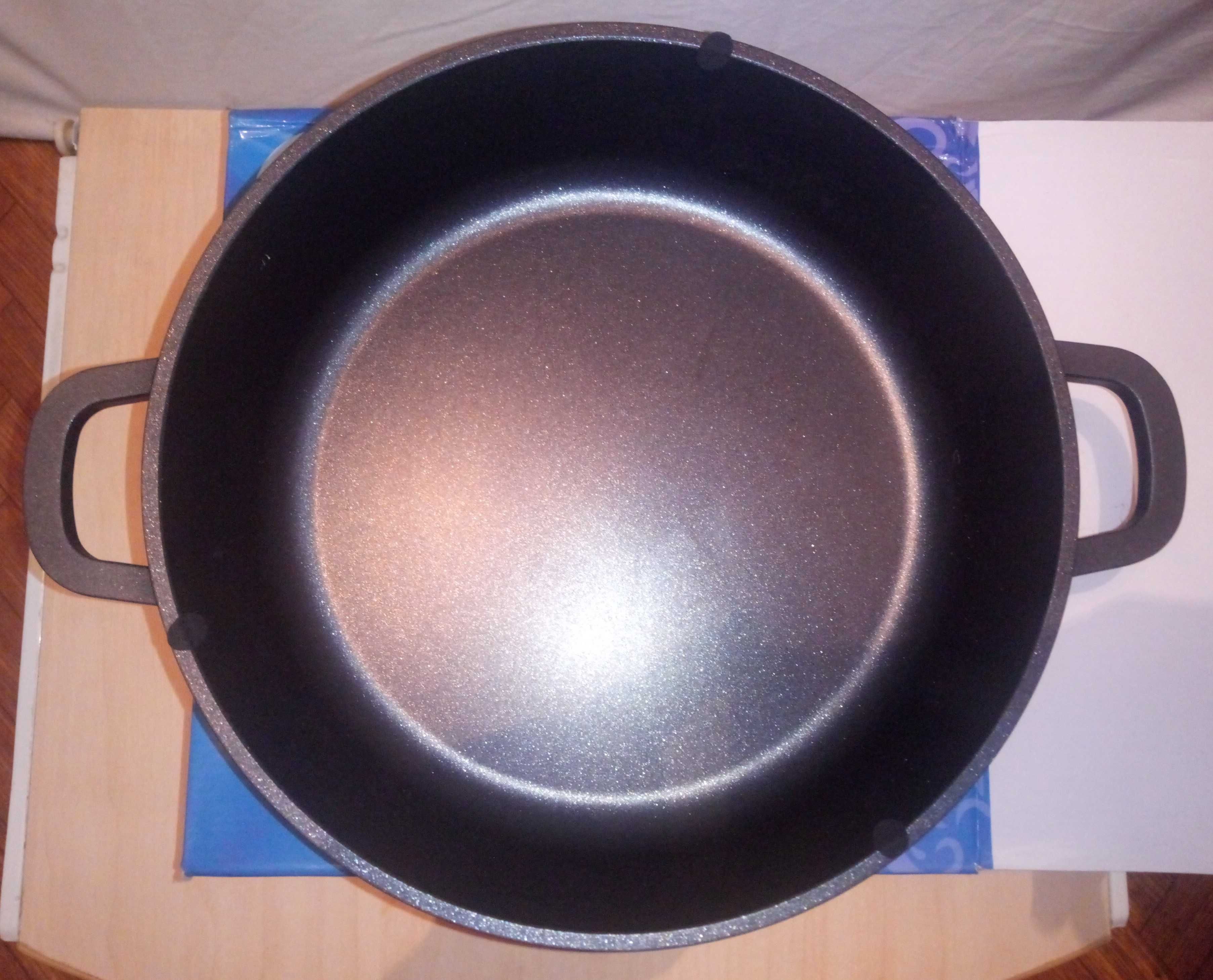 Сковорода ARSHIA 28 см