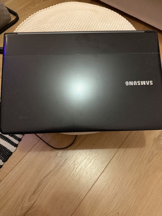 Laptop Samsung NP-RC710
