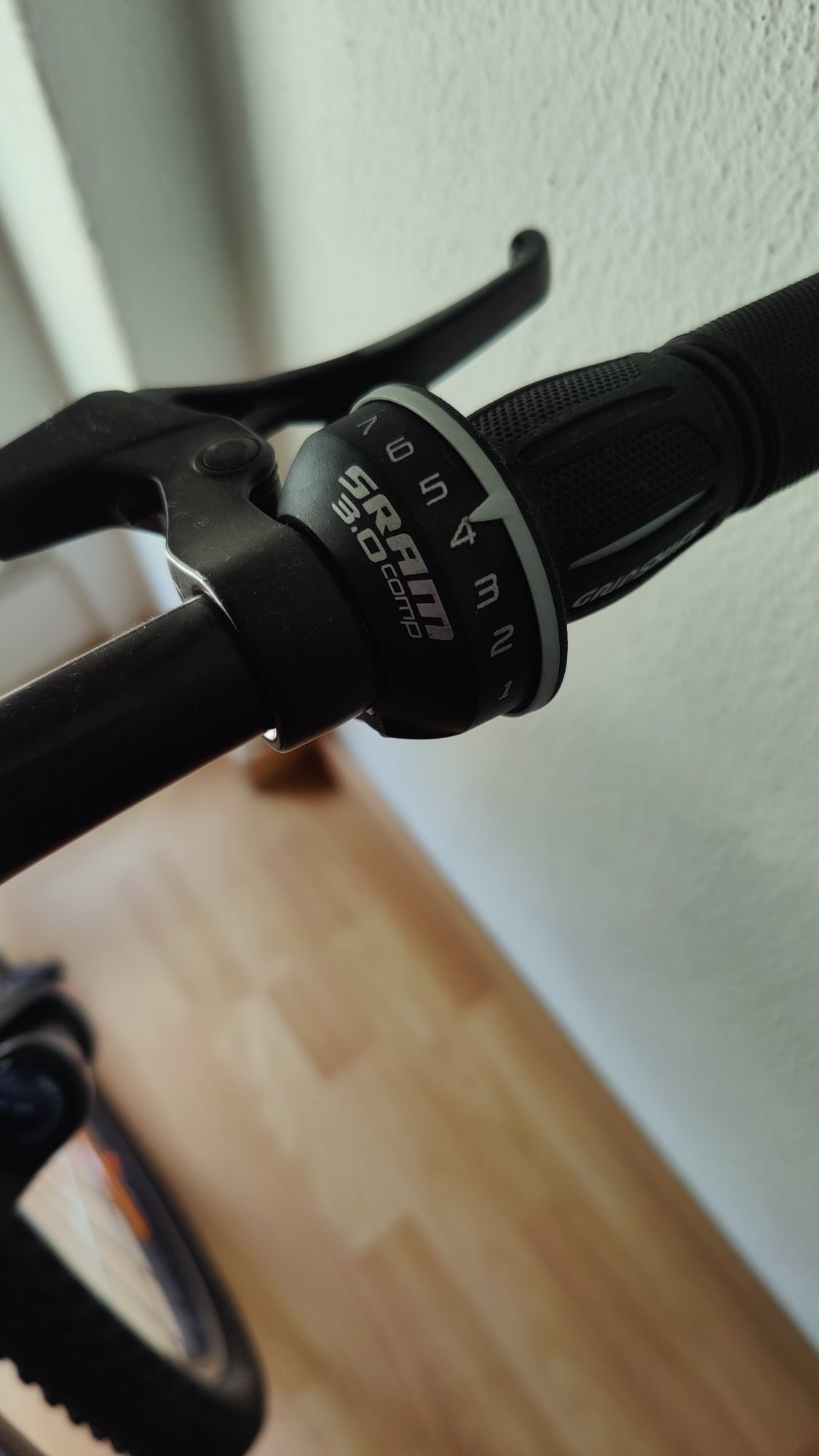 Btt specialized Hotrock