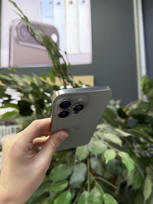 iPhone 15 Pro Max 256GB Natural Titanium