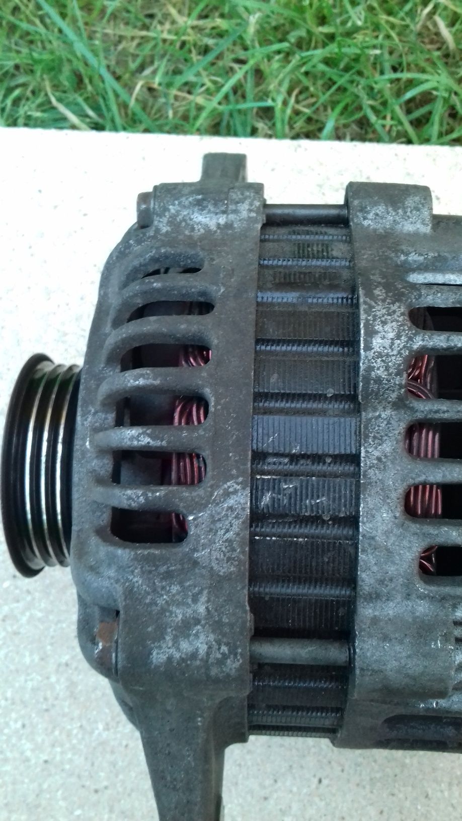 Alternator do Mazda323F 97'