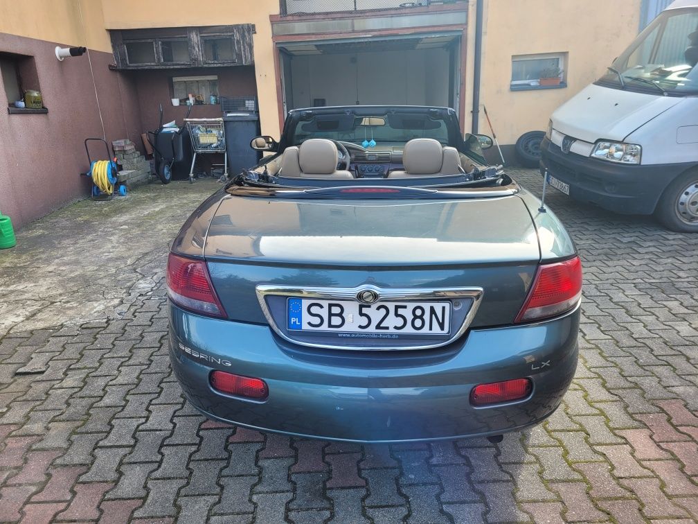 Piękny chrysler sebring cabrio