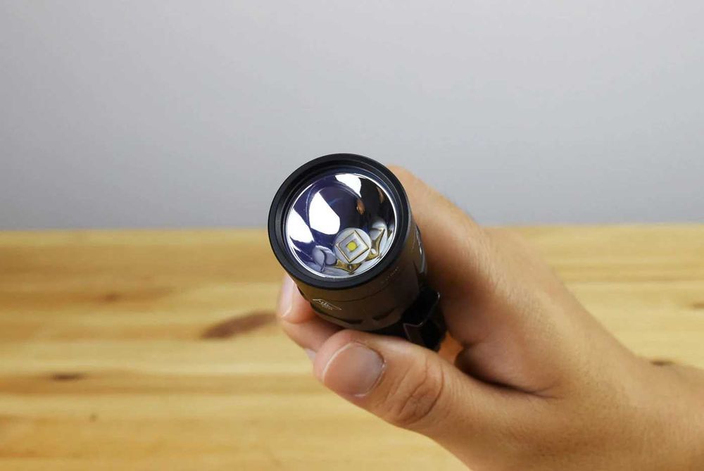 Nitecore MT1C Pro Кишеньковий Ліхтар EDC 1000 Люмен та 360 Метрів