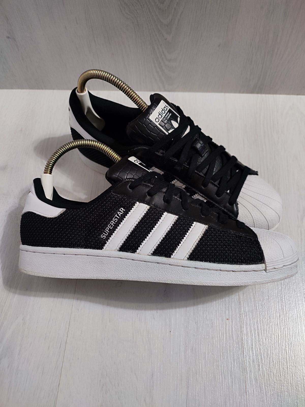 Adidas super star 43(27.5см)