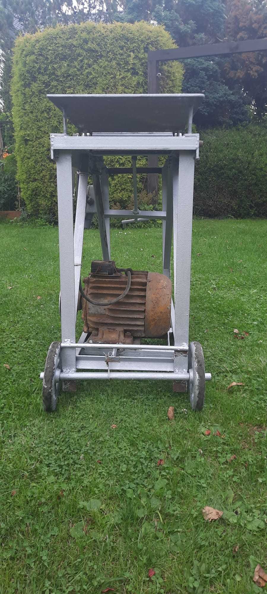 Heblarka z funkcją piły