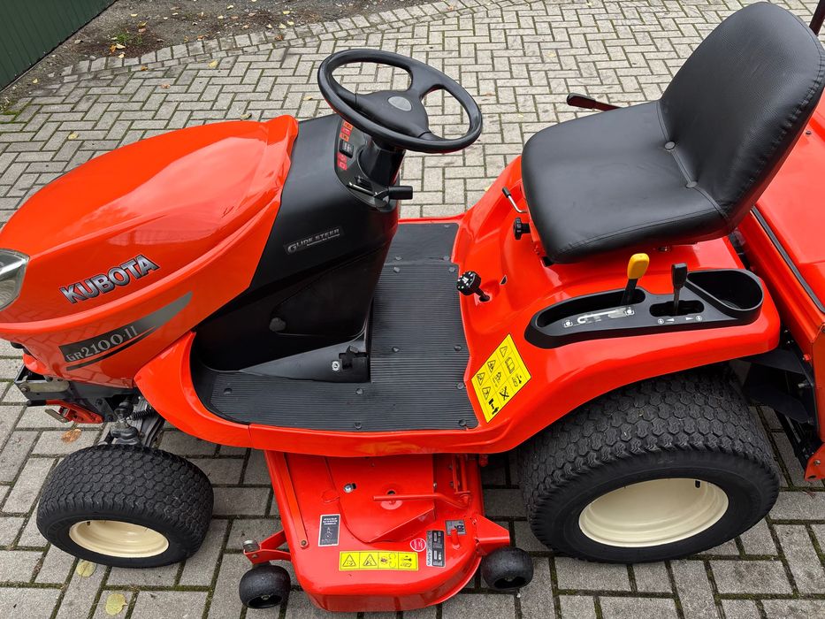 Traktorek kosiarka Kubota gr2100-2 diesel kosz Iseki John deere Stiga