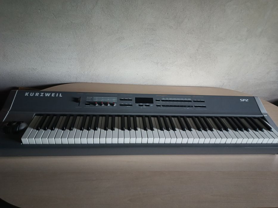 Електро піаніно,синтизатор Kurzweil sp2