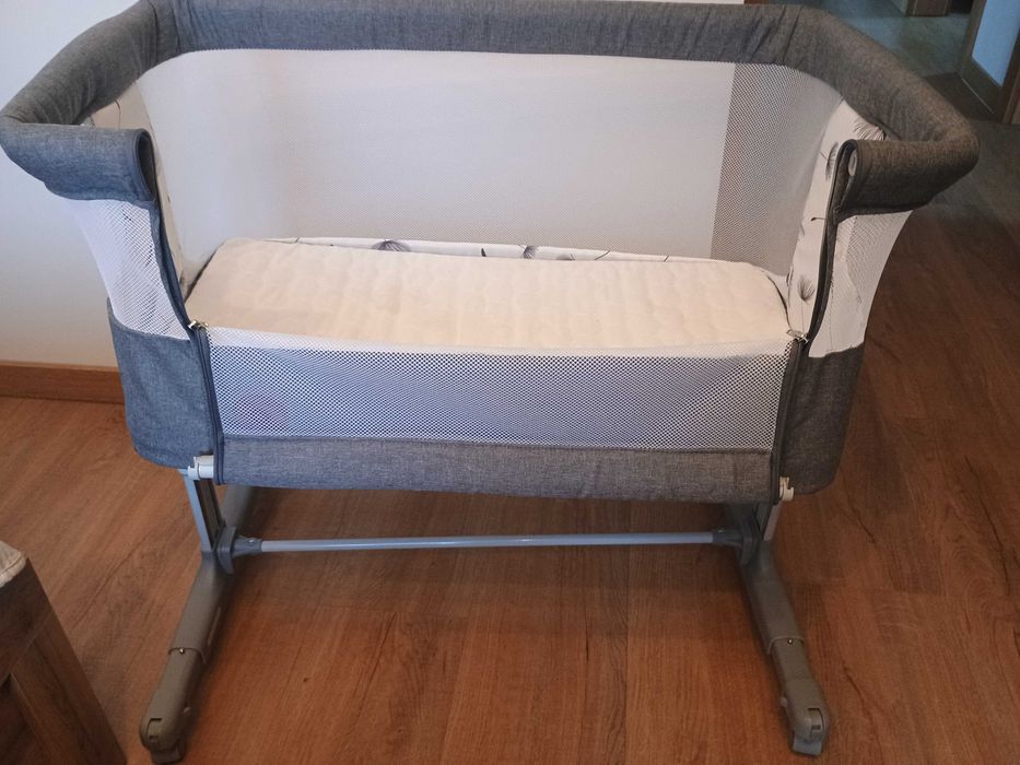 Łóżeczko dostawne lionelo Aurora