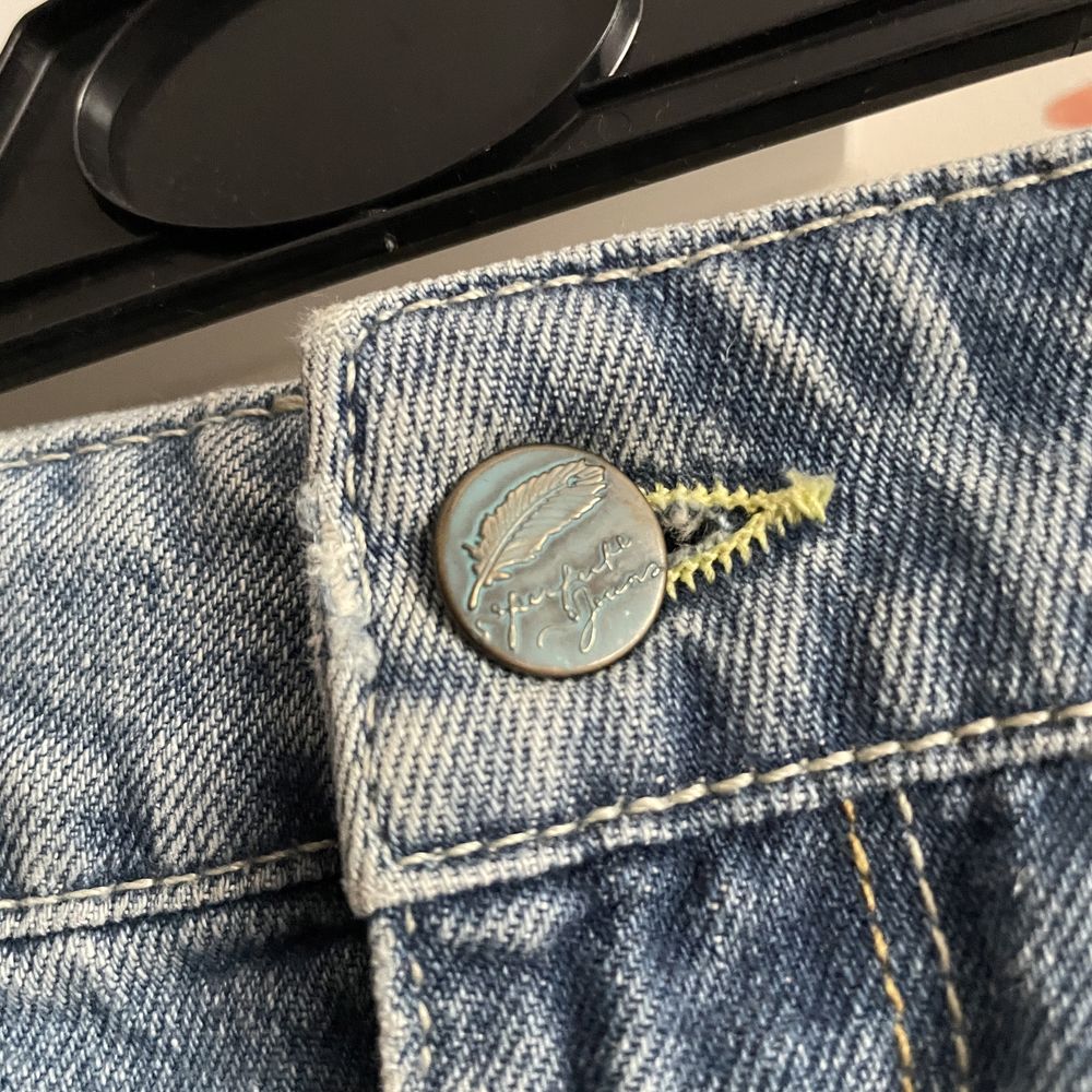 Gina Tricot Perfect jeansowe szorty niski stan spodenki bawełna 36 38
