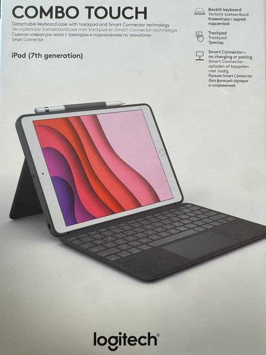 Etui z klawiaturą Logitech Combo Touch iPad 7 gen 10,2