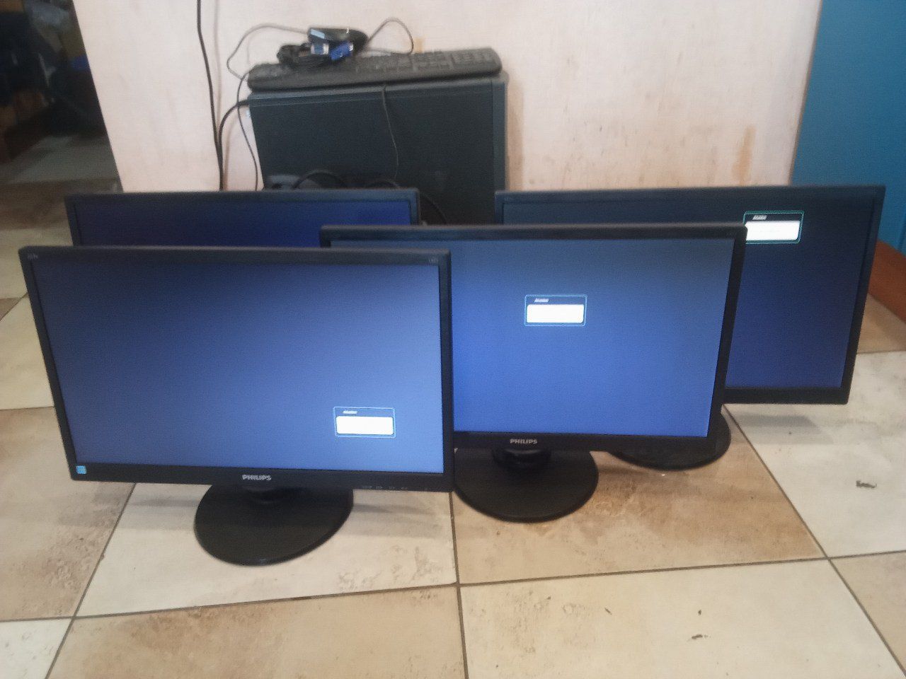 Full HD Монітор 22" Philips 223V5 (VGA) 1920x1080