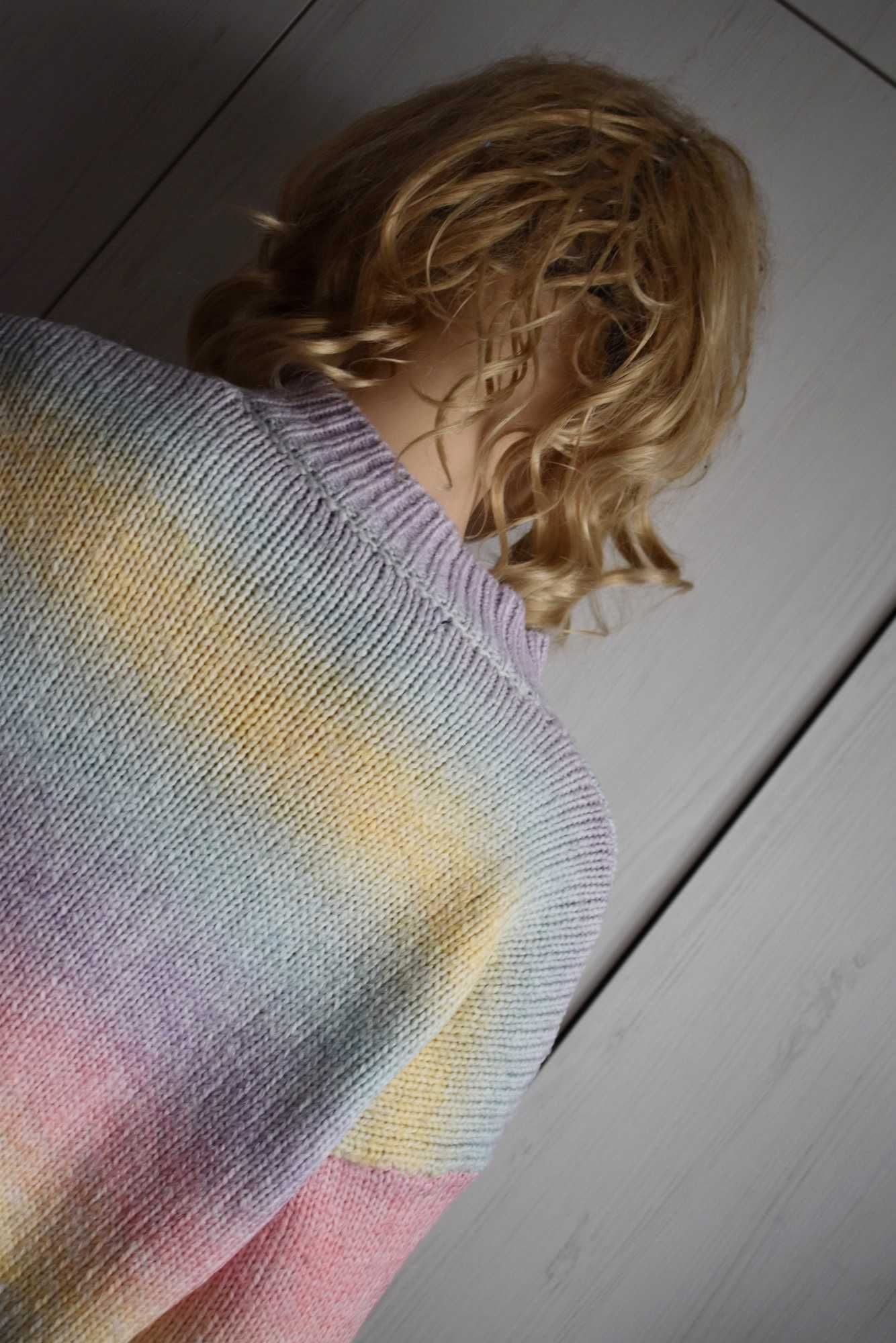 Sweter 38 M tęczowy kolorowy krótki oversize luźny dzianinowy oversizo