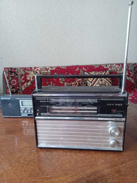 Радиоприемник VEF-202 и еще