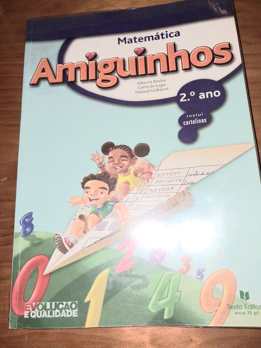 Livros juvenis e para pais