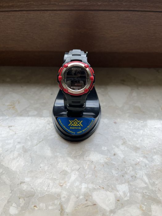 Zegarek cyfrowy xonix ht-4 100m