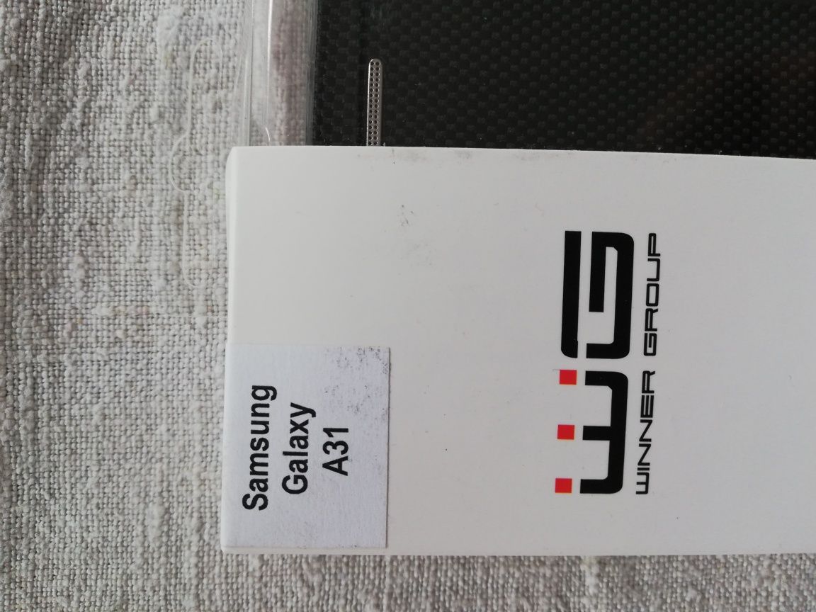 Samsung Galaxy A31---Eleganckie czarne etui do telefonu---Okazja Łódź