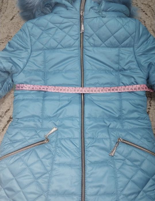 Продам пуховик для дівчинки