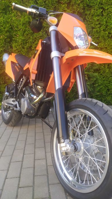 KTM 640 LC4 supermoto
