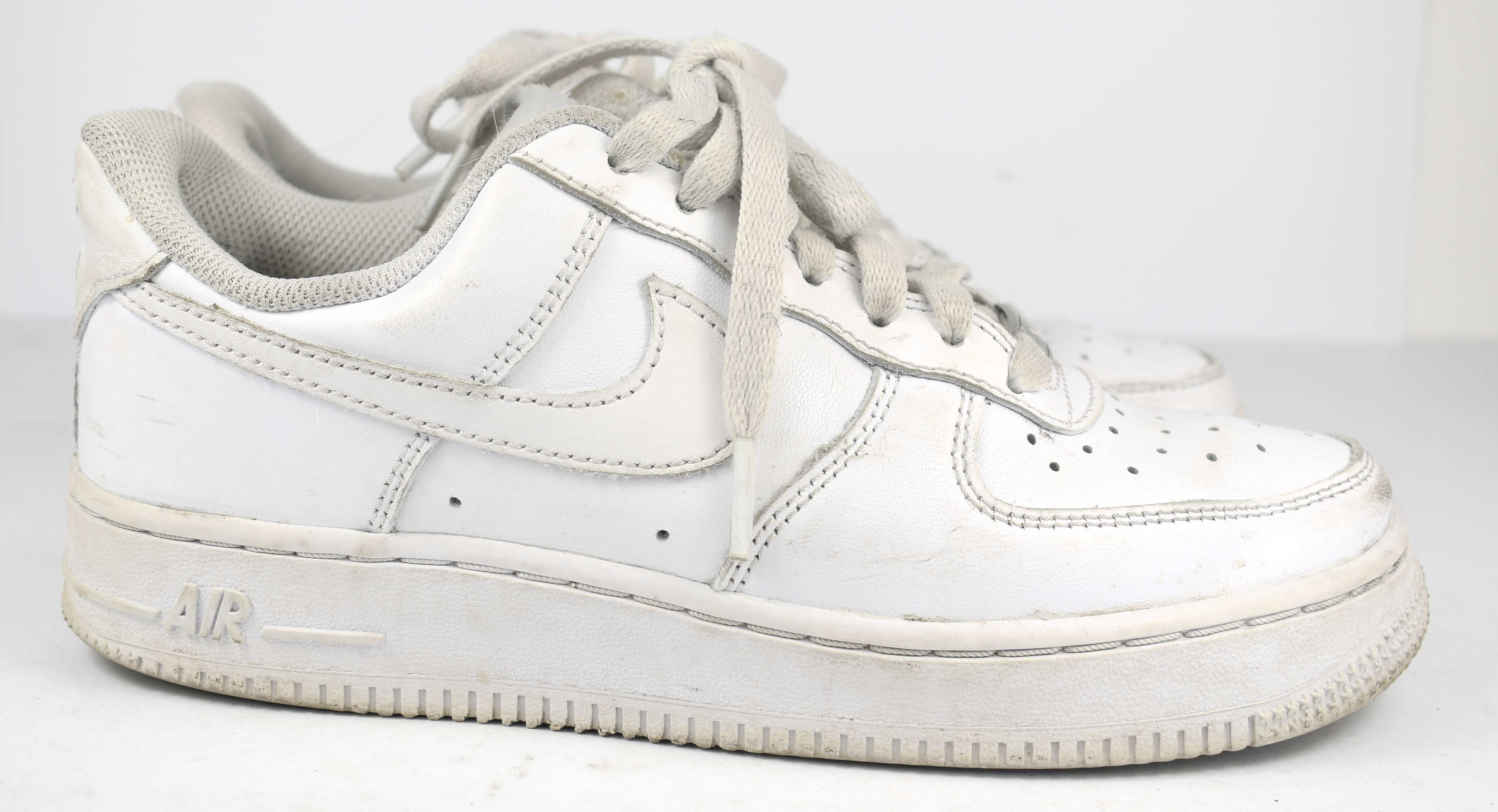 Używane z wadą Nike Air Force 1 Low DD8959 roz. 36,5