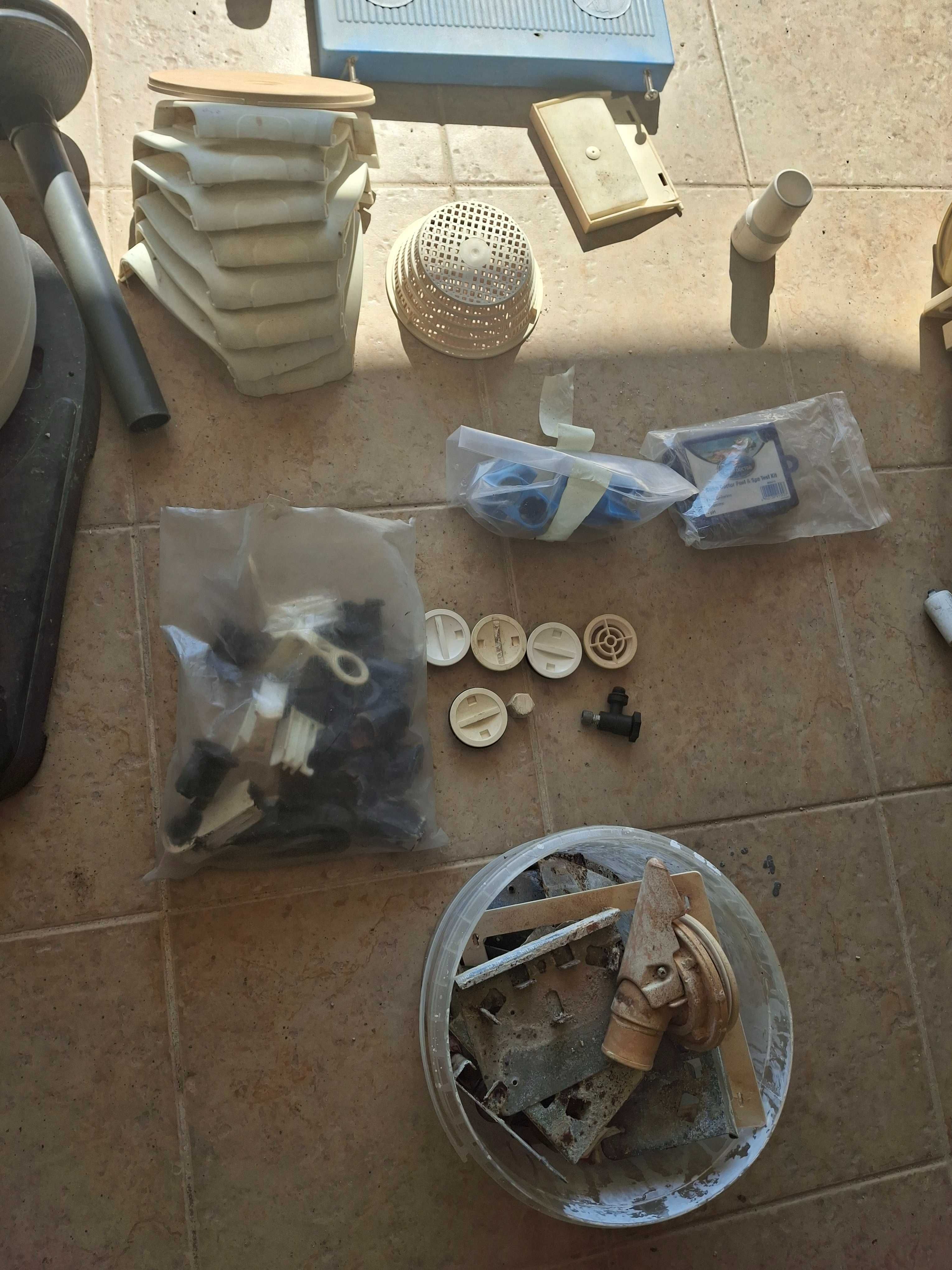 material diverso para piscina