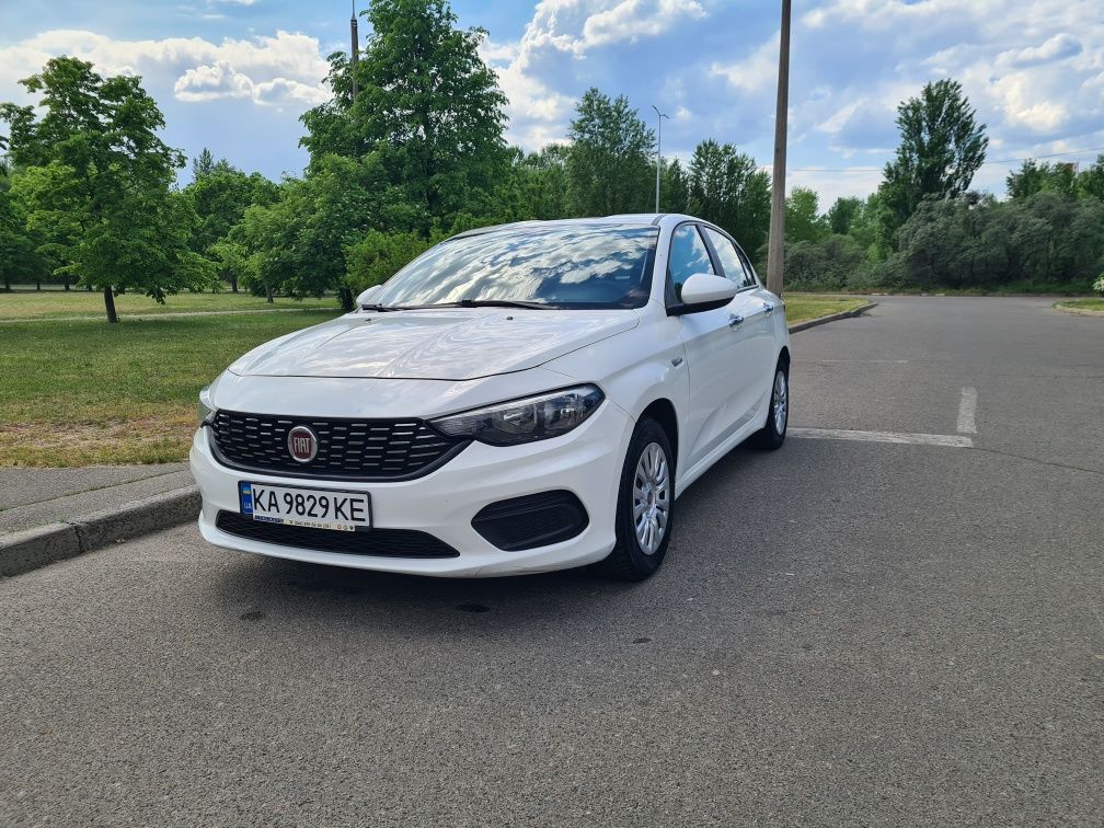 Аренда авто Fiat Tipo 2019 1.4 газ/бензин МКПП, 3850 грн/неделя
