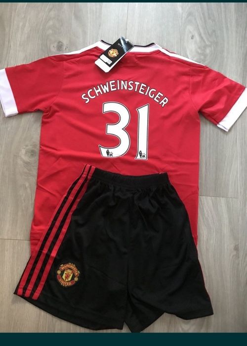 Супер розпродаж футбольних форм для дітей