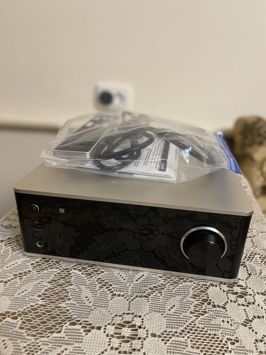 Продам мережевий стерео ресивер Denon DRA-100 Silver Black