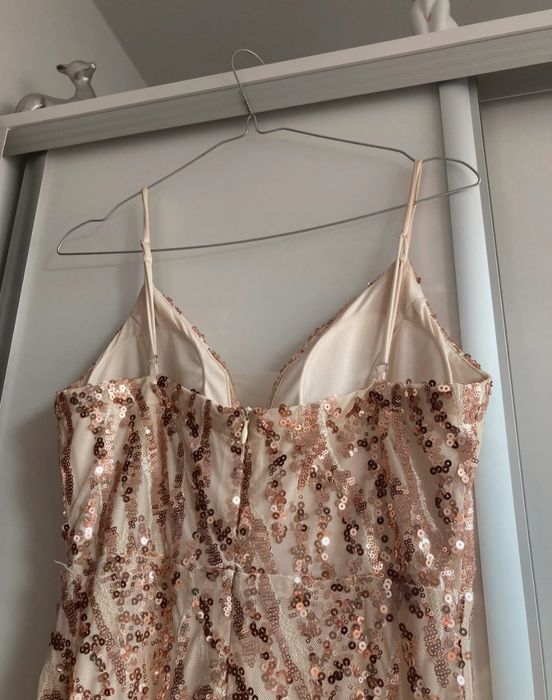 Złota Sukienka z piórami cekiny na cywilny ślub poprawiny studniówka