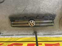 Grill atrapa tiguan 5N0 I lift super stan bez uszkodzen