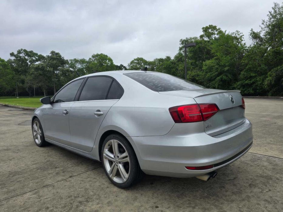 Volkswagen Jetta GLI SEL      2015