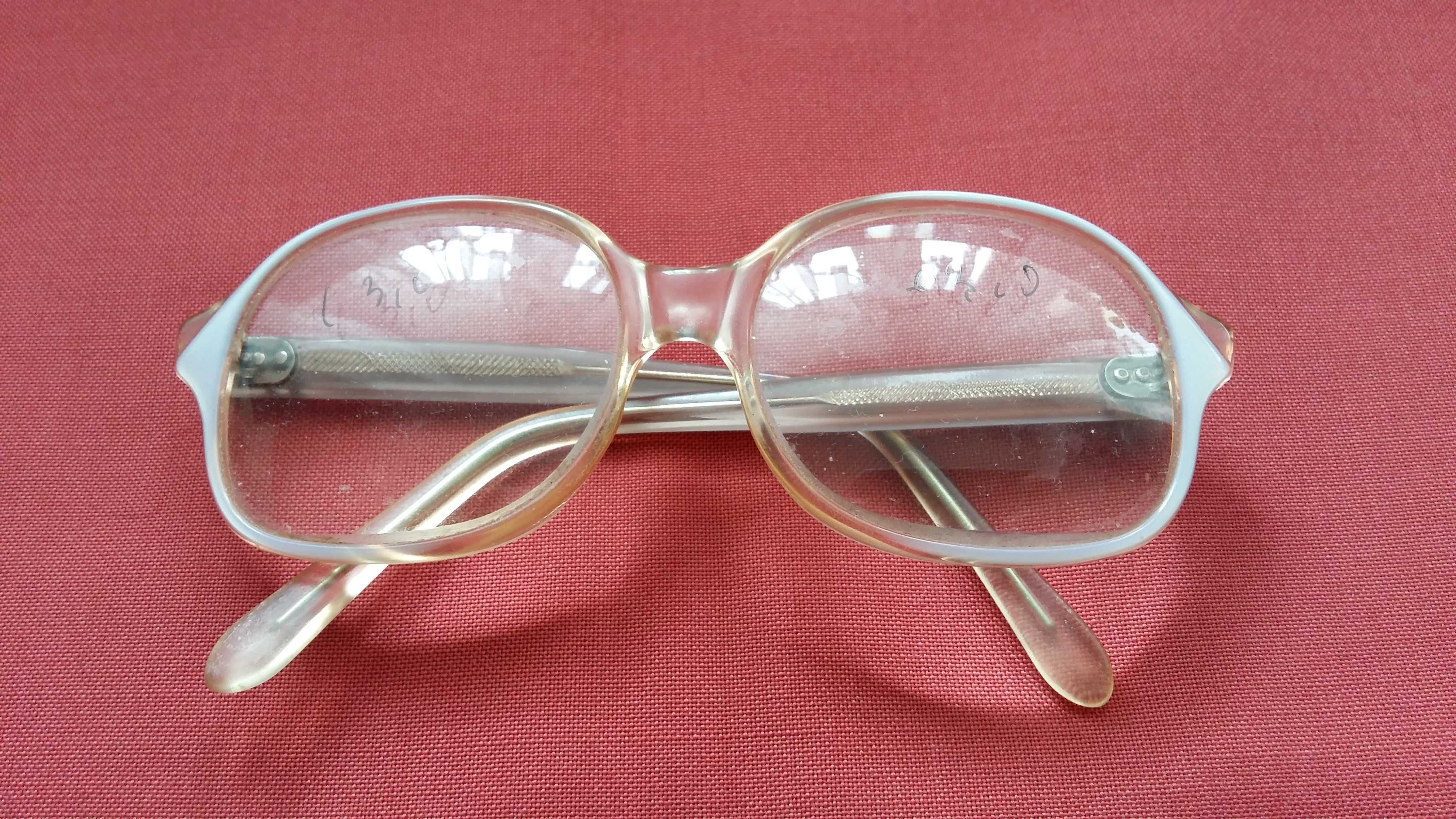 Okulary korekcyjne do czytania plusy 3,0 diopotrii
