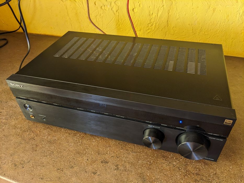 Sony STR-DH590 Ресивер підсилювач Hi-Res Bluetooth

Sony STR-DH590 Ре
