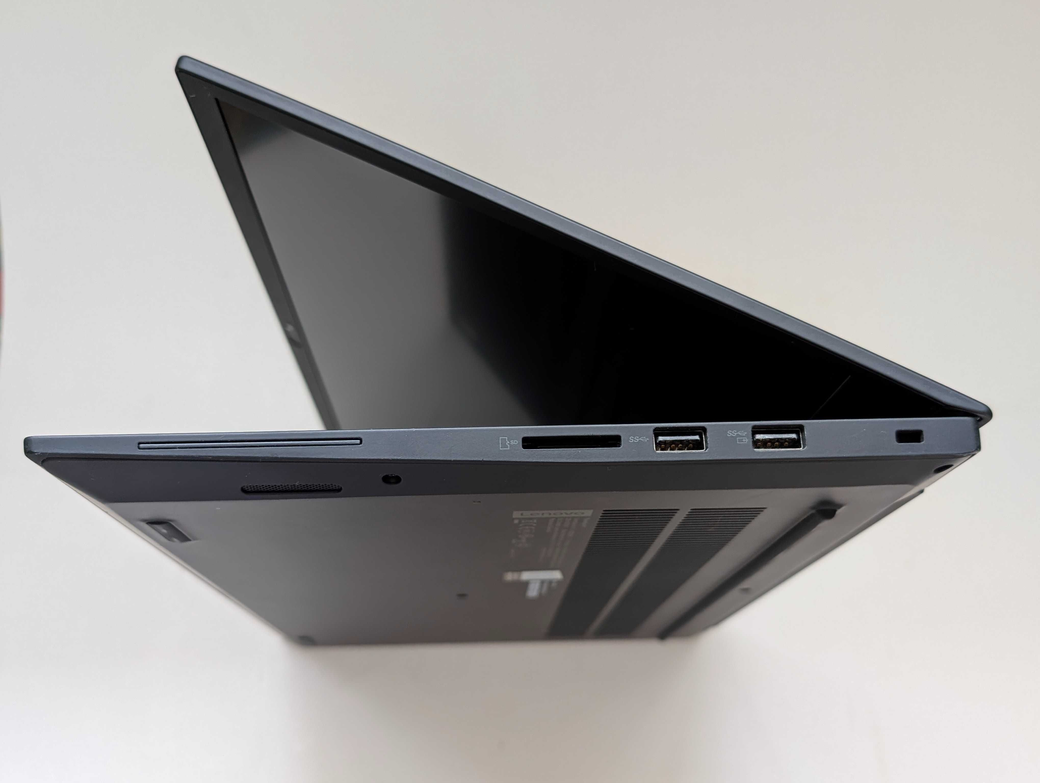 15" Lenovo Thinkpad P1 Gen 1 (Xeon E-2176M, 32GB, nvme 512GB, FHD IPS)