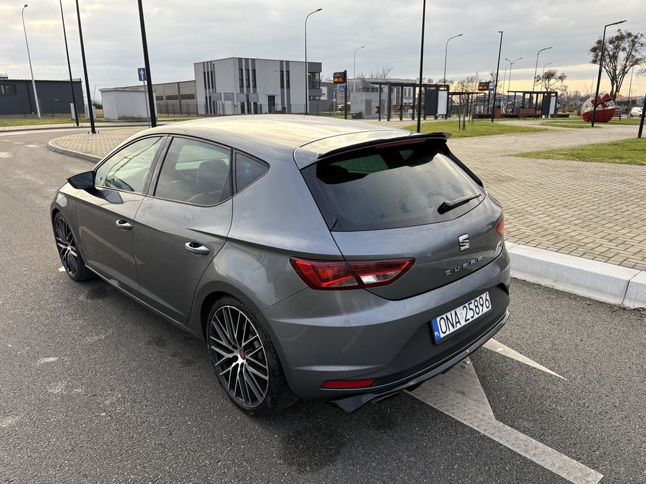 Seat Leon CUPRA 280 f1 2016r maxton