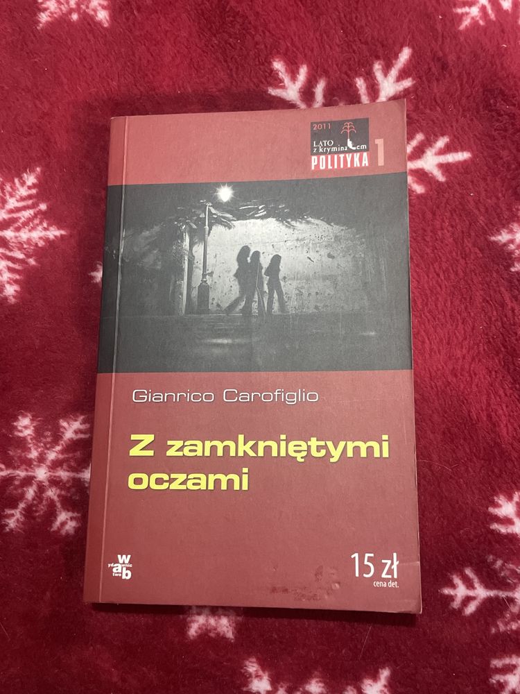 Książka kryminał wakacje Z zamkniętymi oczami