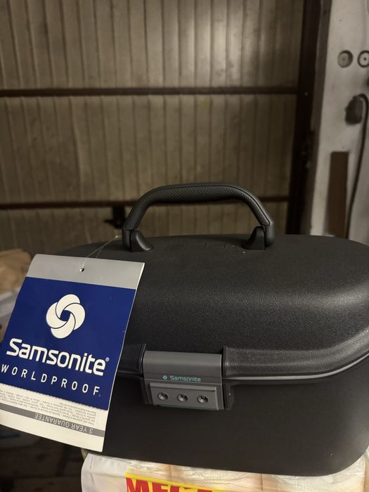 Kuferek podróżny Samsonite nowy szary