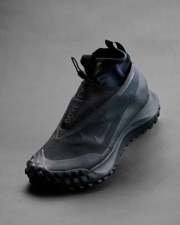 Оригінал Nike Acg mountain fly high Gore tex