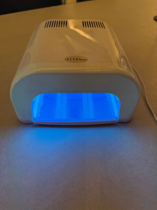 Aparelho de secagem de unhas com UV – Novo