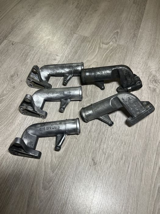 Фланец охлаждения т5 2.5 070121133B