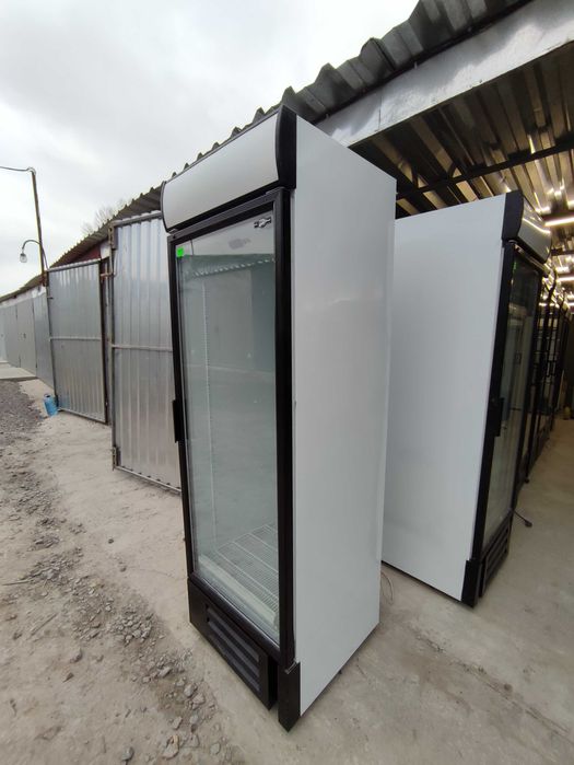 Холодильник витрина шкаф холодильный для напитков торговый бу