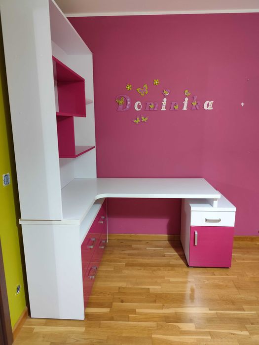 Biurko dla dziewczynki + kastlik
