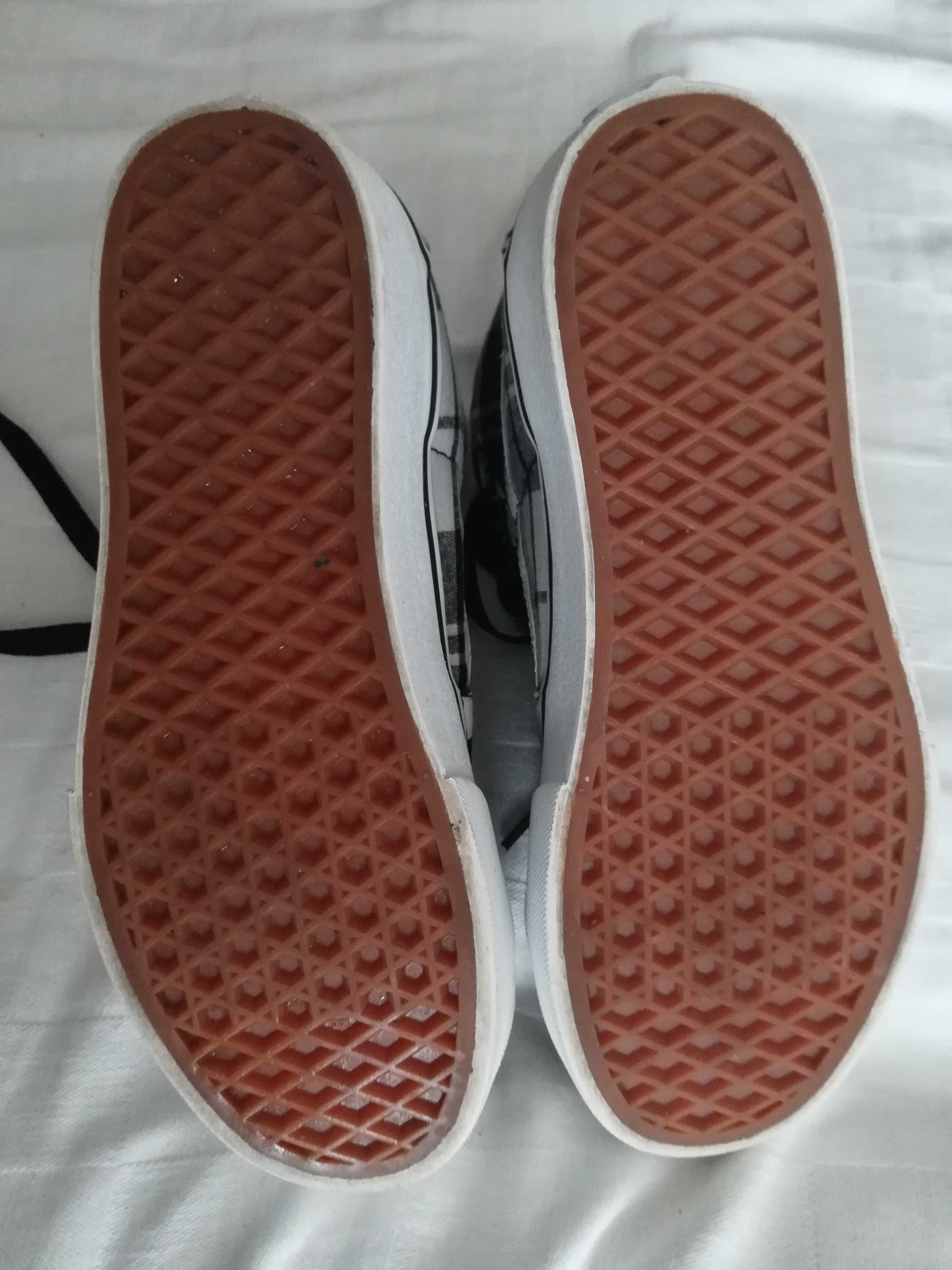 Sapatilha/bota VANS - NOVAS