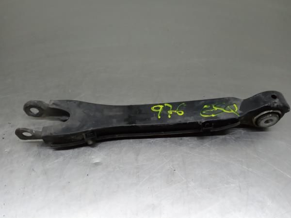 Braço de suspensão trás esquerdo MERCEDES-BENZ Classe C (W204)