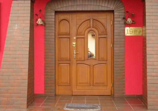 SCHODY BEZ PODSTOPNI samonośne drewniane producent montaż jesion buk