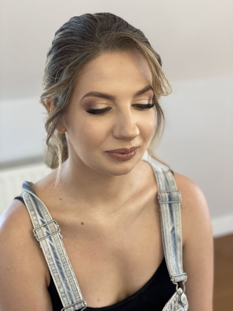 Makijaż wieczorowy ślubny fryzury make up